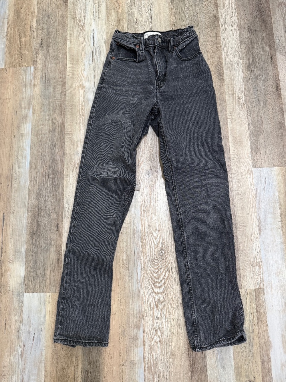 Abercrombie 90s straight ultra high rise size 00/24